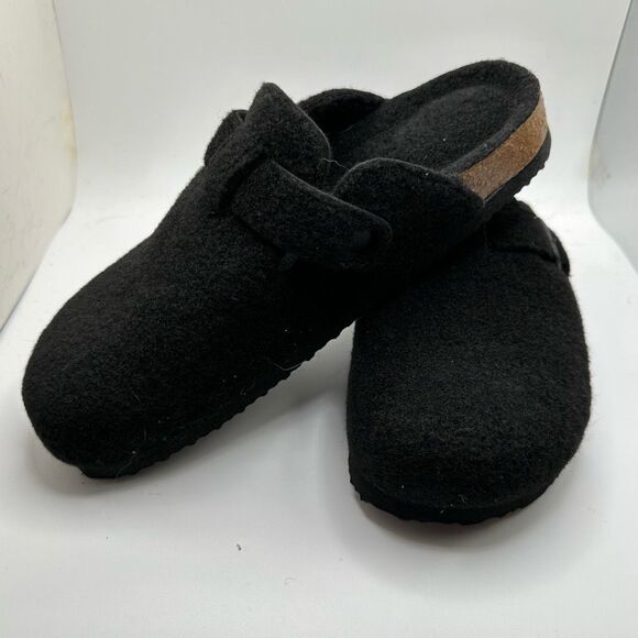 CUSHIONAIRE Women's Hana Cork Footbed Clog with +Comfort 9 BLACK WOOL NEW - Picture 7 of 7